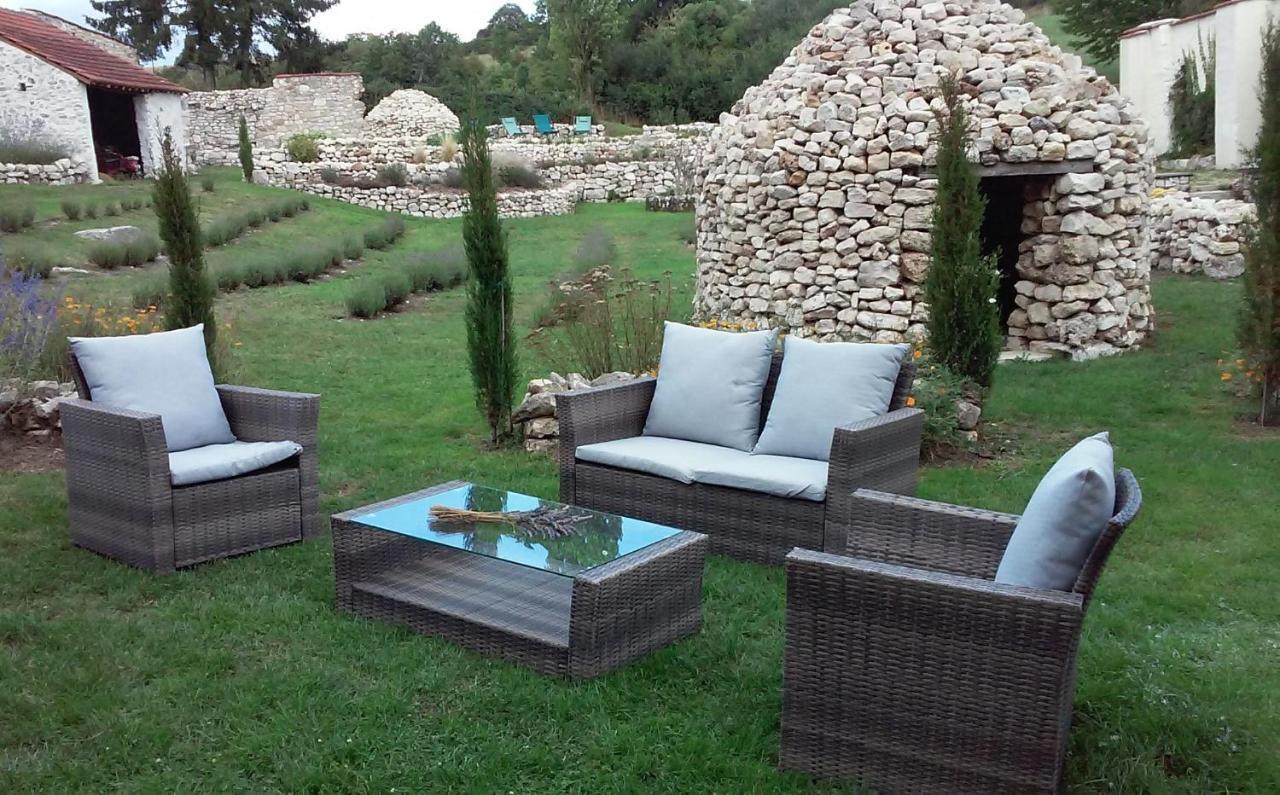 Villa Les Bories En Champagne Montlevon Esterno foto